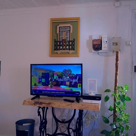 Beco Das Canas Apartment Lisbon Bagian luar foto